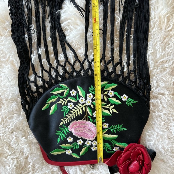 MOSCHINO EMBROIDERED PIANO FRINGE SHOULDER BAG - Picture 4 of 8